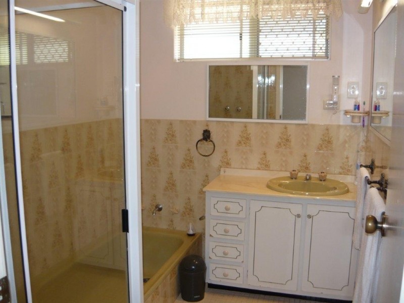 10 Dalrymple Terrace, Halls Head WA 6210