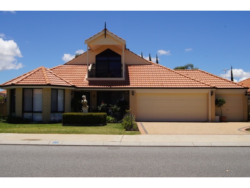 17 Hudson Drive, Dudley Park WA 6210