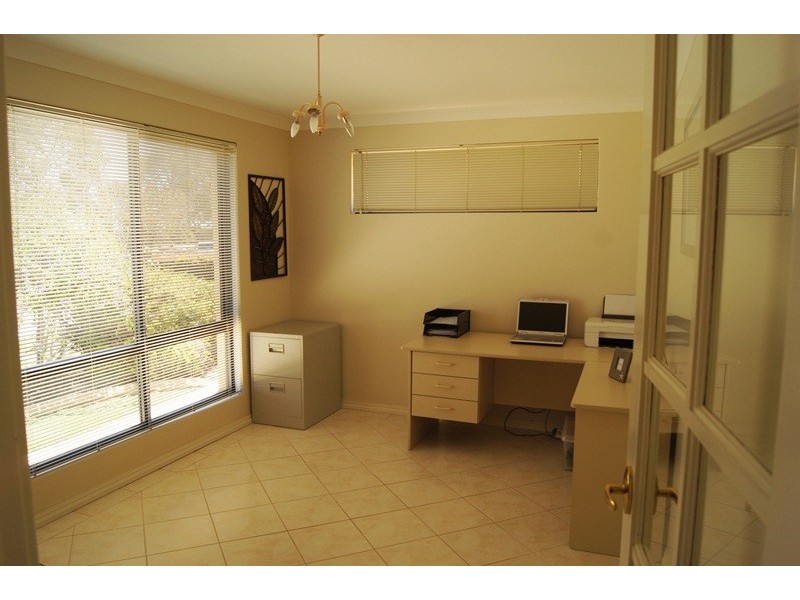 29 Tasman Loop, Dudley Park WA 6210