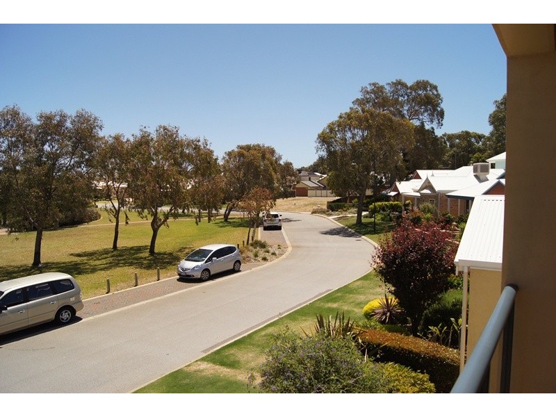 29 Tasman Loop, Dudley Park WA 6210