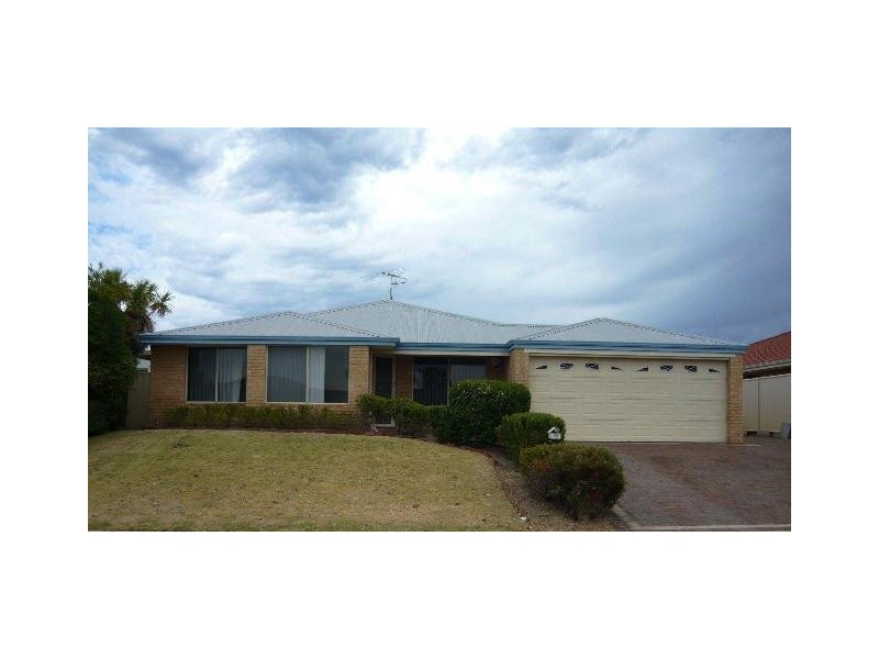 31 Floribunda Ave, Halls Head WA 6210