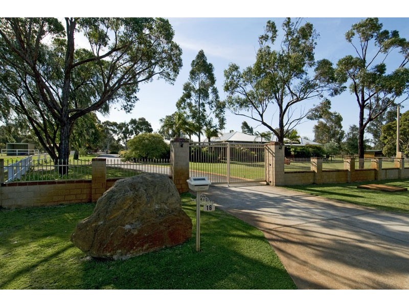 16 Mears Road, Barragup WA 6209