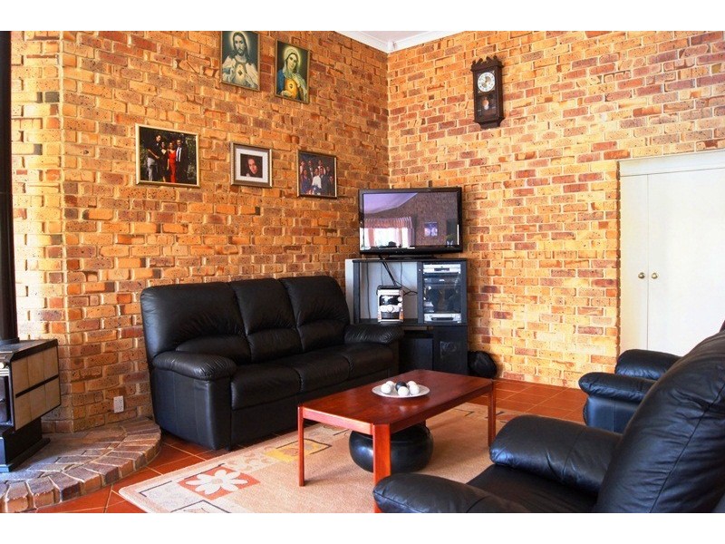 33 Woolah Place, South Yunderup WA 6208