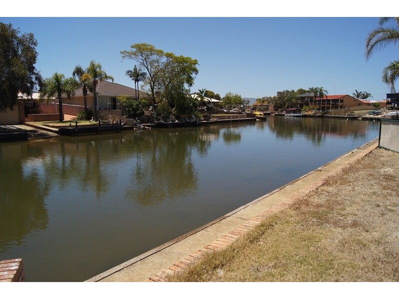 33A Woolah Place, South Yunderup WA 6208