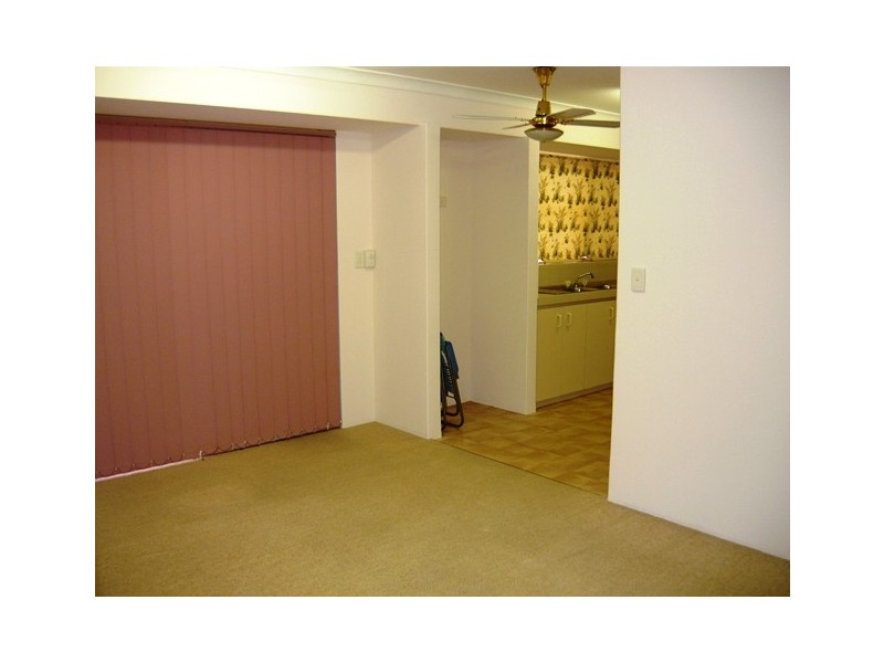 2 A Grange Court, Halls Head WA 6210