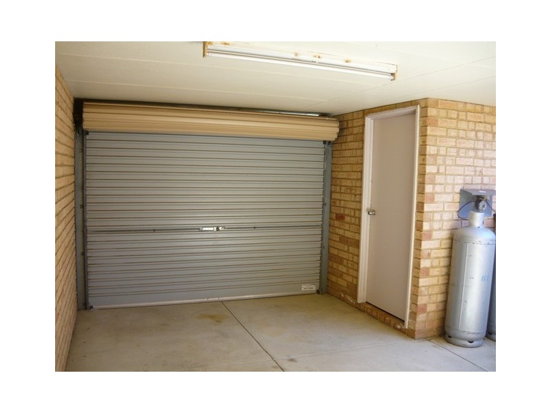 2 A Grange Court, Halls Head WA 6210