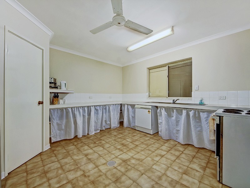 1 Dawesville Road, Dawesville WA 6211