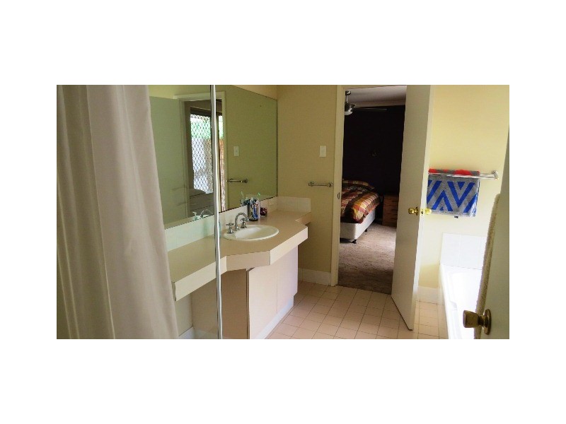 45 Sandeland Avenue, Coodanup WA 6210