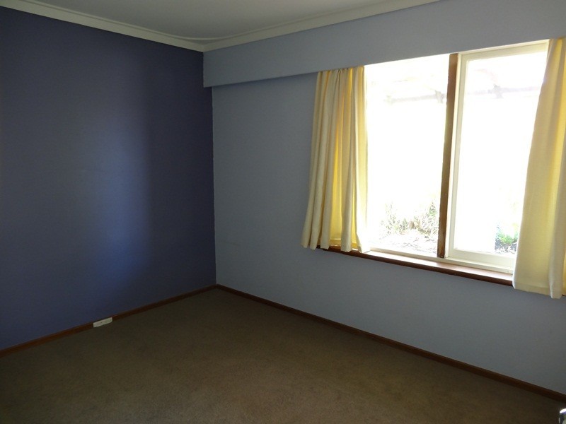 5 Comet Street, Dudley Park WA 6210