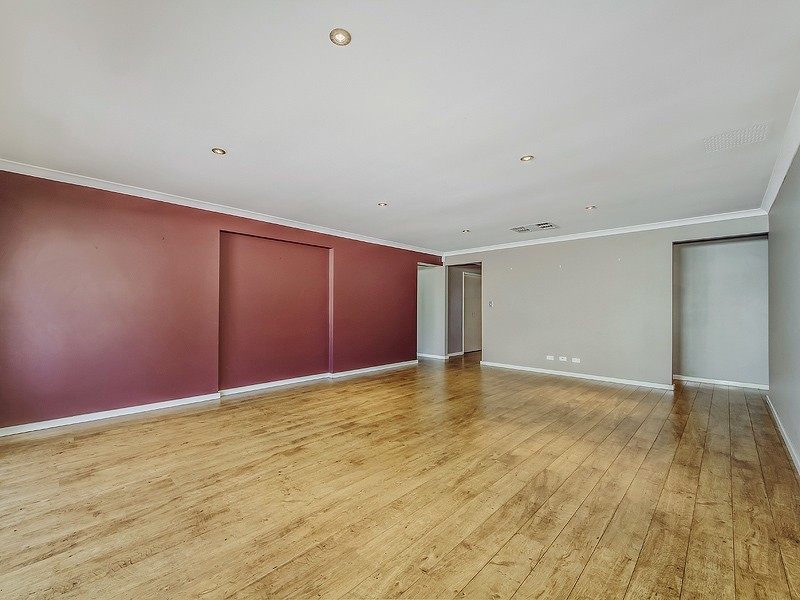 80 Ballard Meander, Lakelands WA 6180