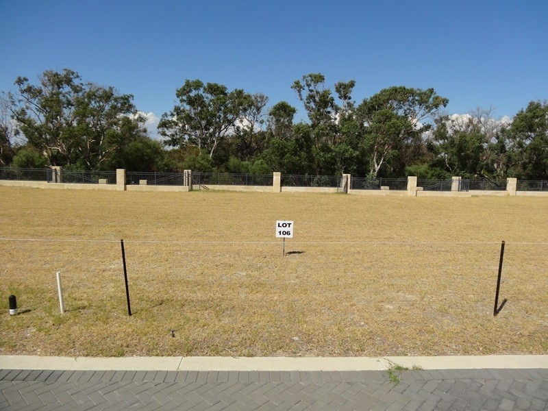 12 (Lot 106) Shearwater View, Halls Head WA 6210