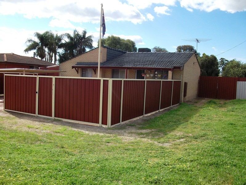 2 Cornish Way, Pinjarra WA 6208