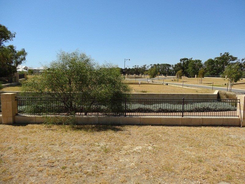 21 (Lot 138) Egret Point, Halls Head WA 6210