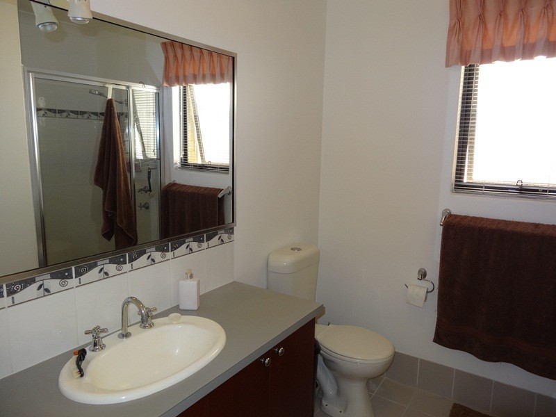 9/10 Binnar Court, Erskine WA 6210