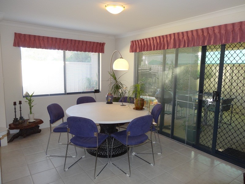 9/10 Binnar Court, Erskine WA 6210