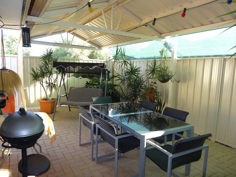 9/10 Binnar Court, Erskine WA 6210