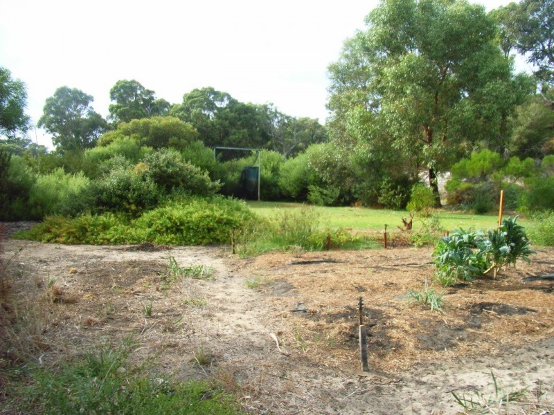 174 Dampier Drive, Golden Bay WA 6174