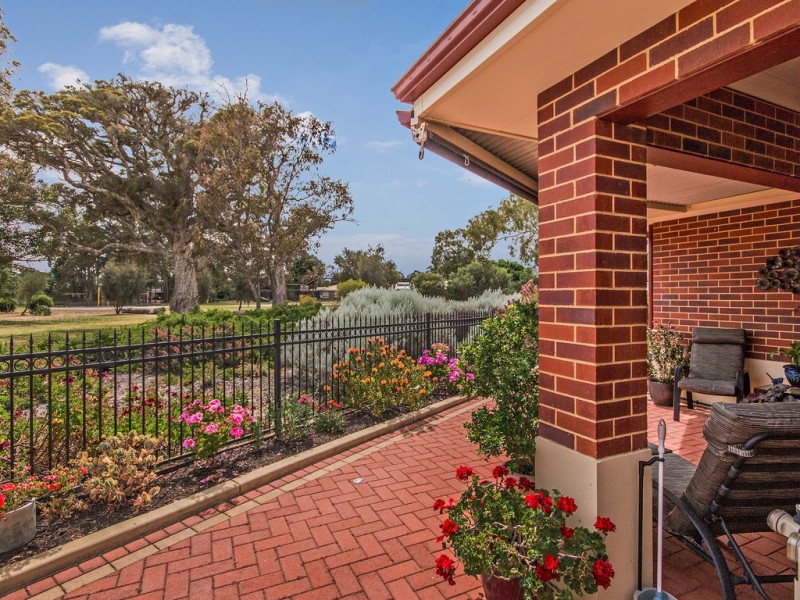 12A Gibbs Circuit, Ravenswood WA 6208