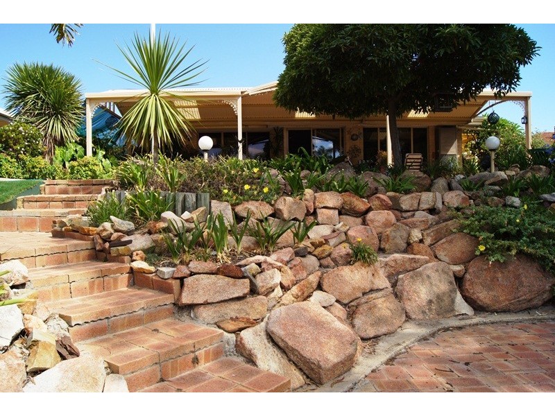 4 Wills Way, South Yunderup WA 6208