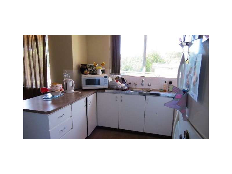 32 Service Street, Mandurah WA 6210