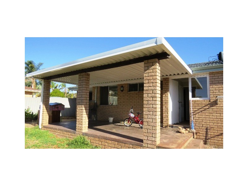 32 Service Street, Mandurah WA 6210
