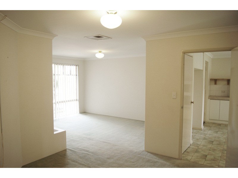 31 Tacoma Loop, Dudley Park WA 6210