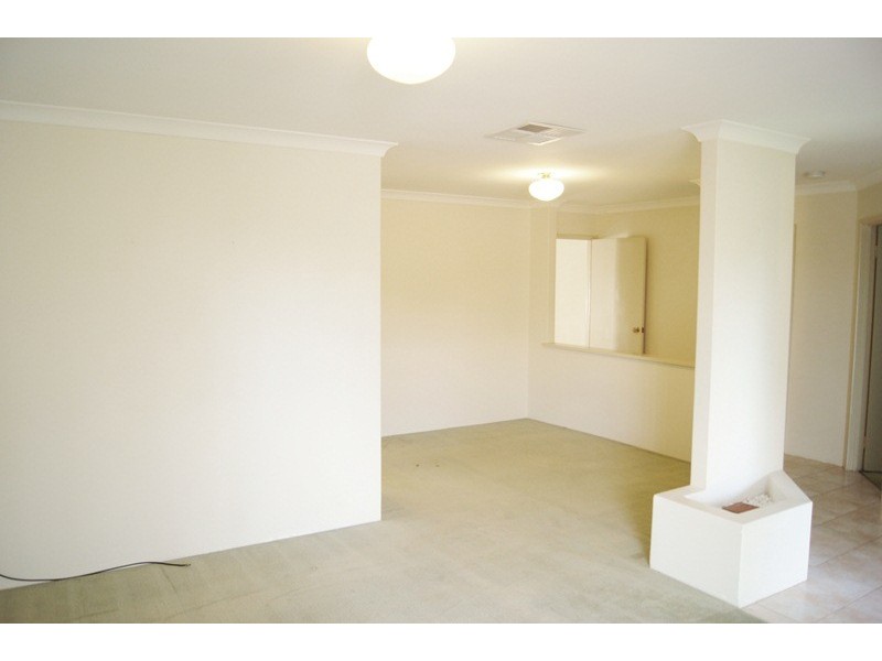 31 Tacoma Loop, Dudley Park WA 6210