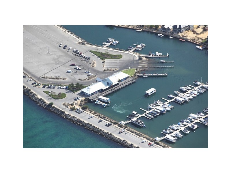 45 Rees Place, Wannanup WA 6210