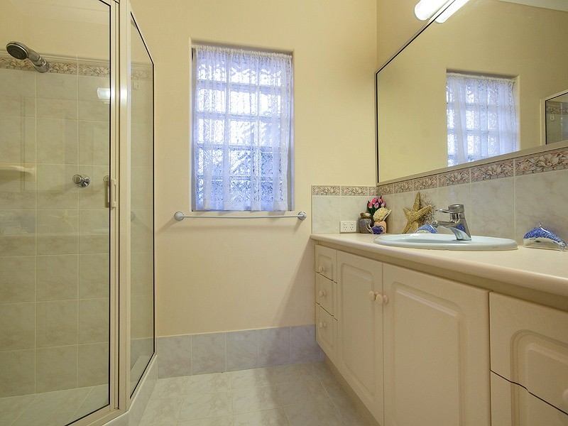 3 Captain Court, Wannanup WA 6210