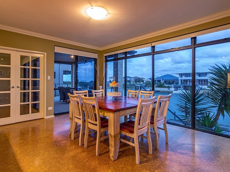 42 Sandpiper Retreat, Wannanup WA 6210