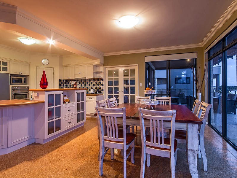 42 Sandpiper Retreat, Wannanup WA 6210