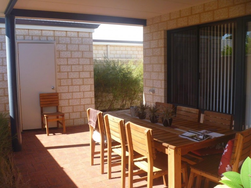 Unit 4 / 59 Tuckey Street, Mandurah WA 6210