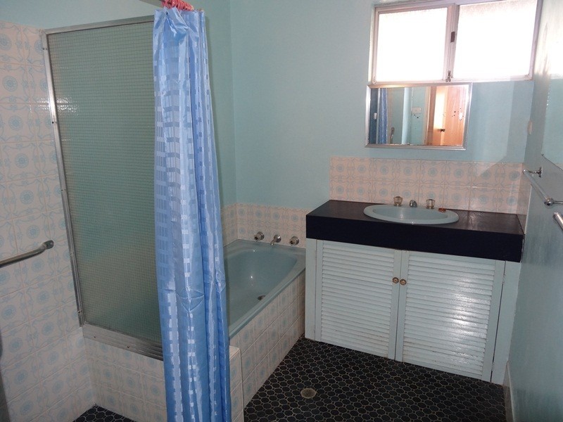 8 Correas Street, North Yunderup WA 6208