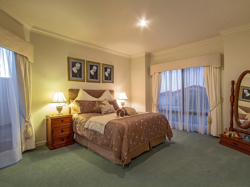 37 Princeton Drive, Wannanup WA 6210