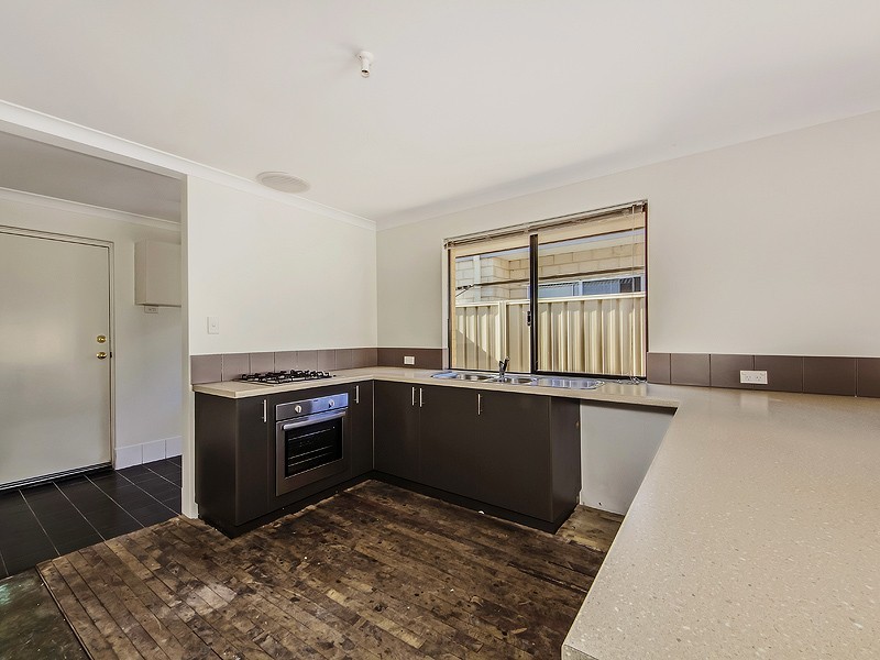 16 Wonich Fairway, Greenfields WA 6210