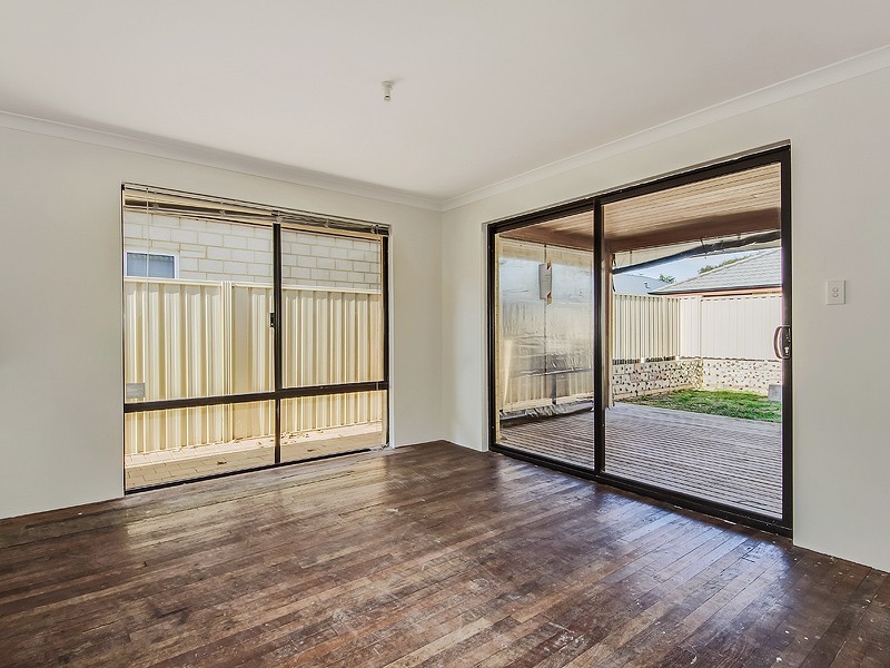 16 Wonich Fairway, Greenfields WA 6210