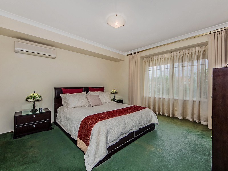 9 Coastal Retreat, Wannanup WA 6210