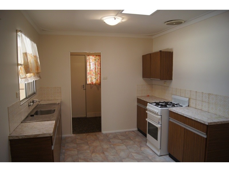 6 Bottlebrush Place, Pinjarra WA 6208