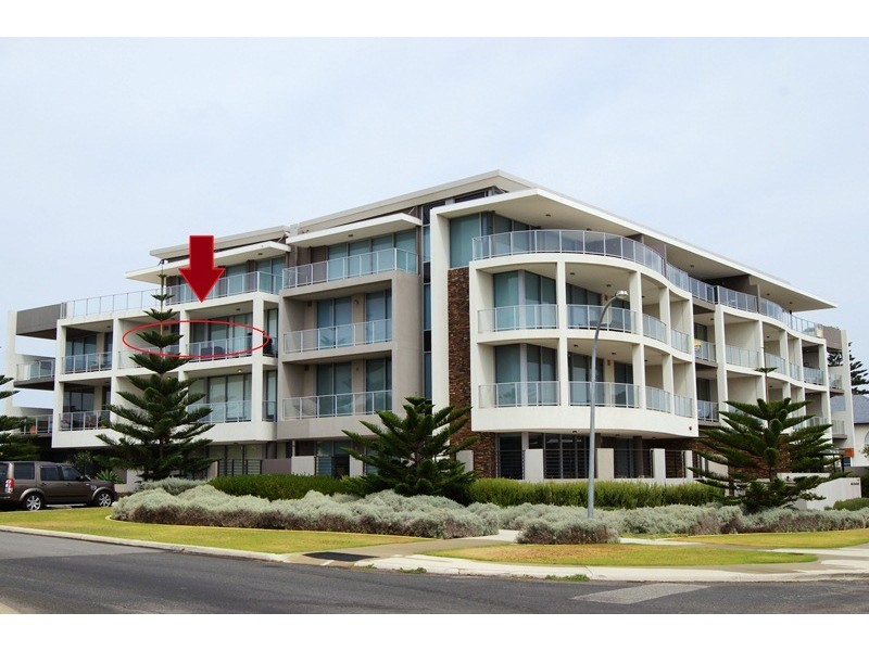 11/11 Halls Head Parade, Halls Head WA 6210