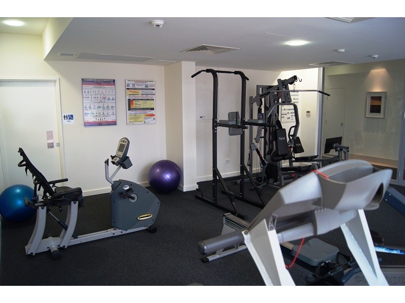 11/11 Halls Head Parade, Halls Head WA 6210