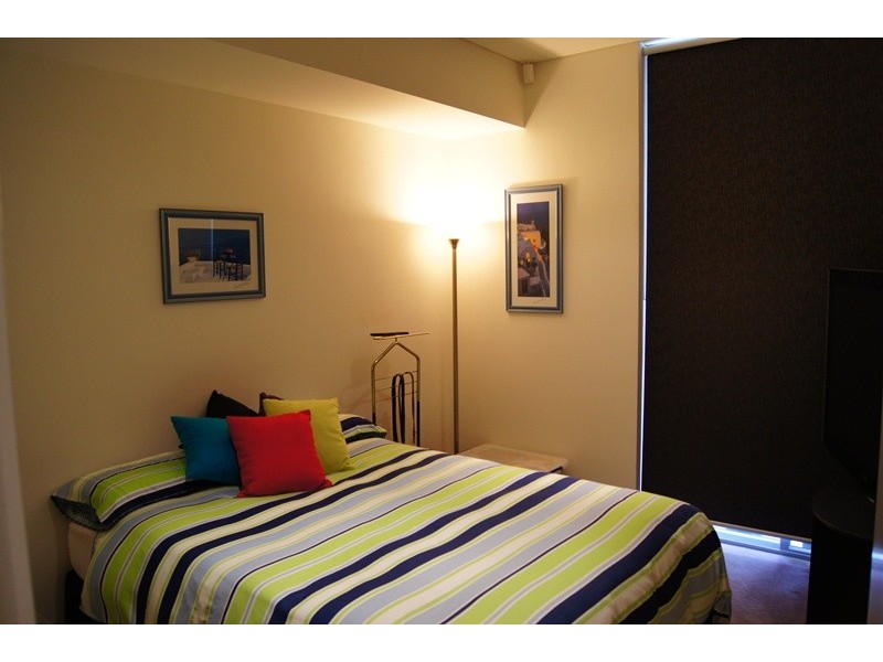 11/11 Halls Head Parade, Halls Head WA 6210