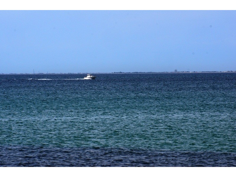 11/11 Halls Head Parade, Halls Head WA 6210