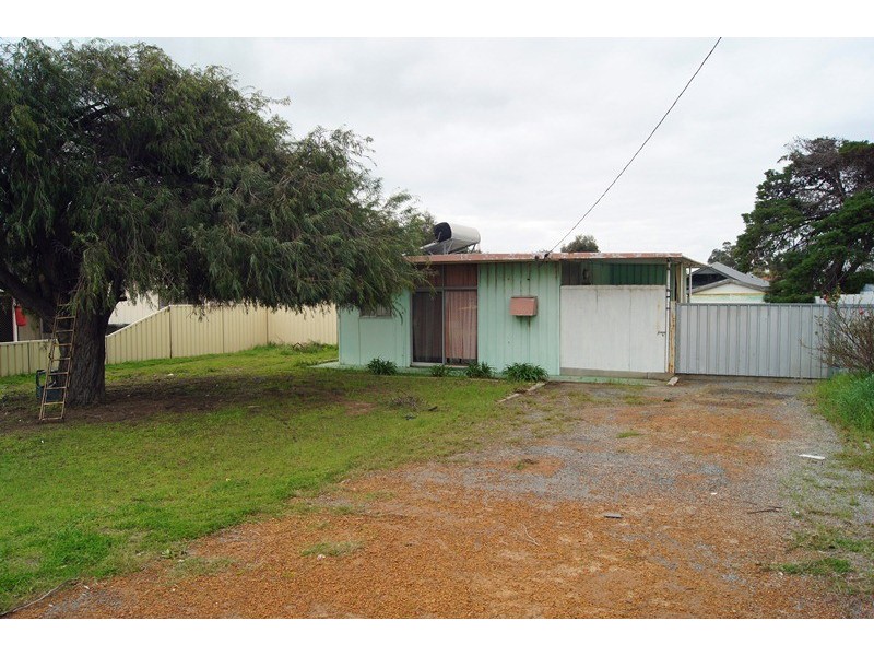 16 Goomarl Street, Dudley Park WA 6210