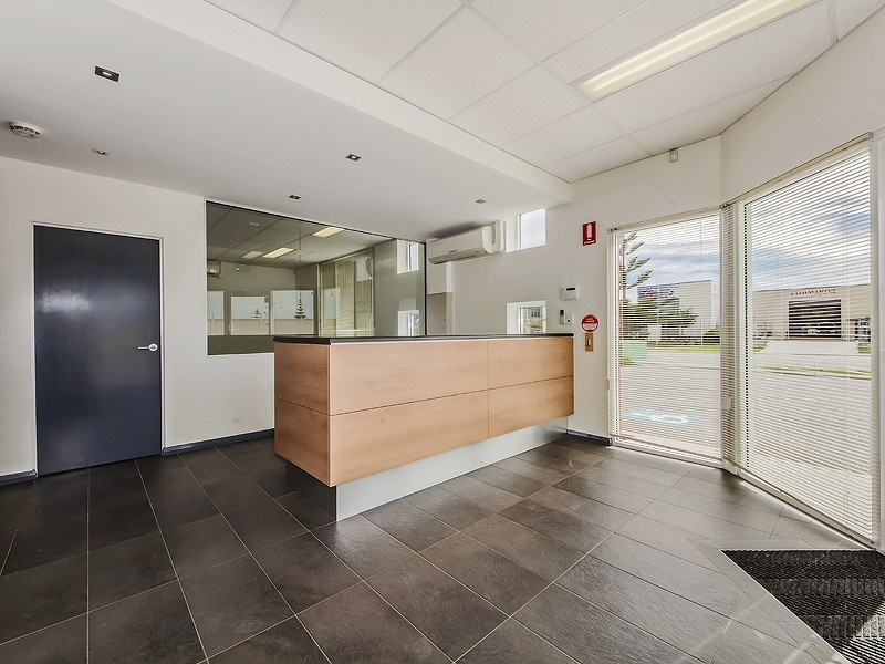 4 – 8 Blackburn Drive, Port Kennedy WA 6172