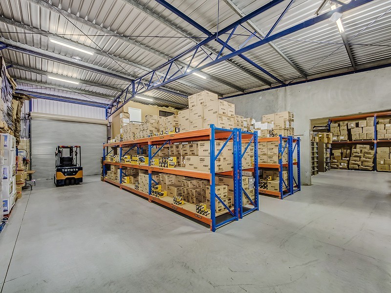 Unit 4, 11 Day Road, Rockingham WA 6168