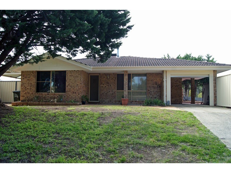 34 Manildra Drive, Dudley Park WA 6210