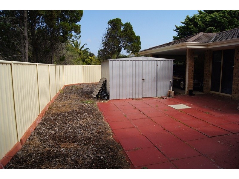 34 Manildra Drive, Dudley Park WA 6210