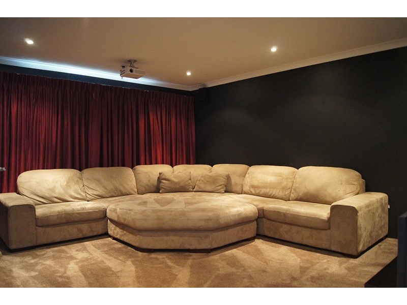 14 Wells Road, Pinjarra WA 6208