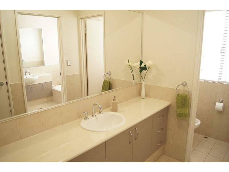 14 Wells Road, Pinjarra WA 6208