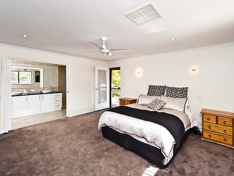 28 River Drive, Pinjarra WA 6208